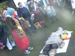2009-12-Dec-BoxingDayMummersPlay-TheHatchet-Childrey-Oxon 018_w.jpg