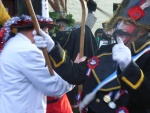 2009-12-Dec-BoxingDayMummersPlay-TheHatchet-Childrey-Oxon 080_w.jpg